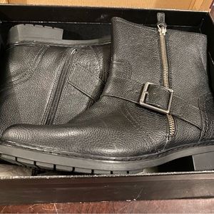 New in Box Size 9 Leather Olivia Boots from Clark’s